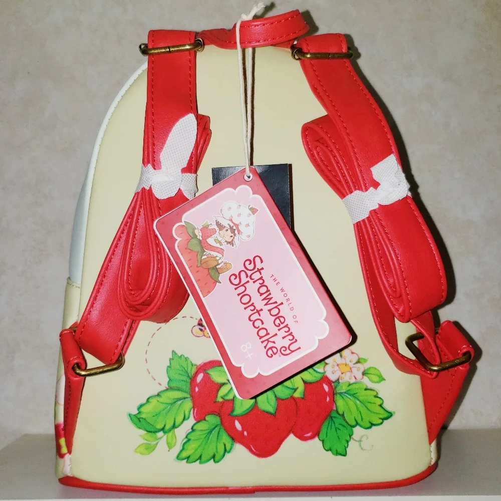 ๐๐งNWT Loungefly Strawberry Shortcake Envelope -๐๐ง - Picture 2 of 2